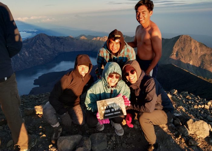 moon-rinjani-adventure